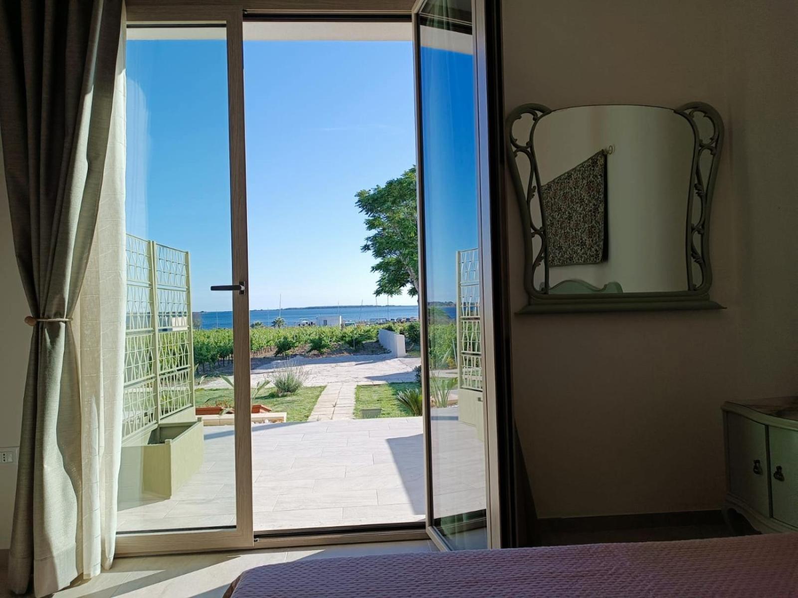 Bed and Breakfast Riflessi Dello Stagnone Марсала Экстерьер фото